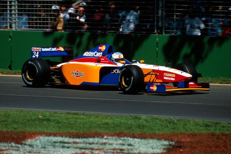  Lola T97/30 1997 года  (фото 3 из 3)